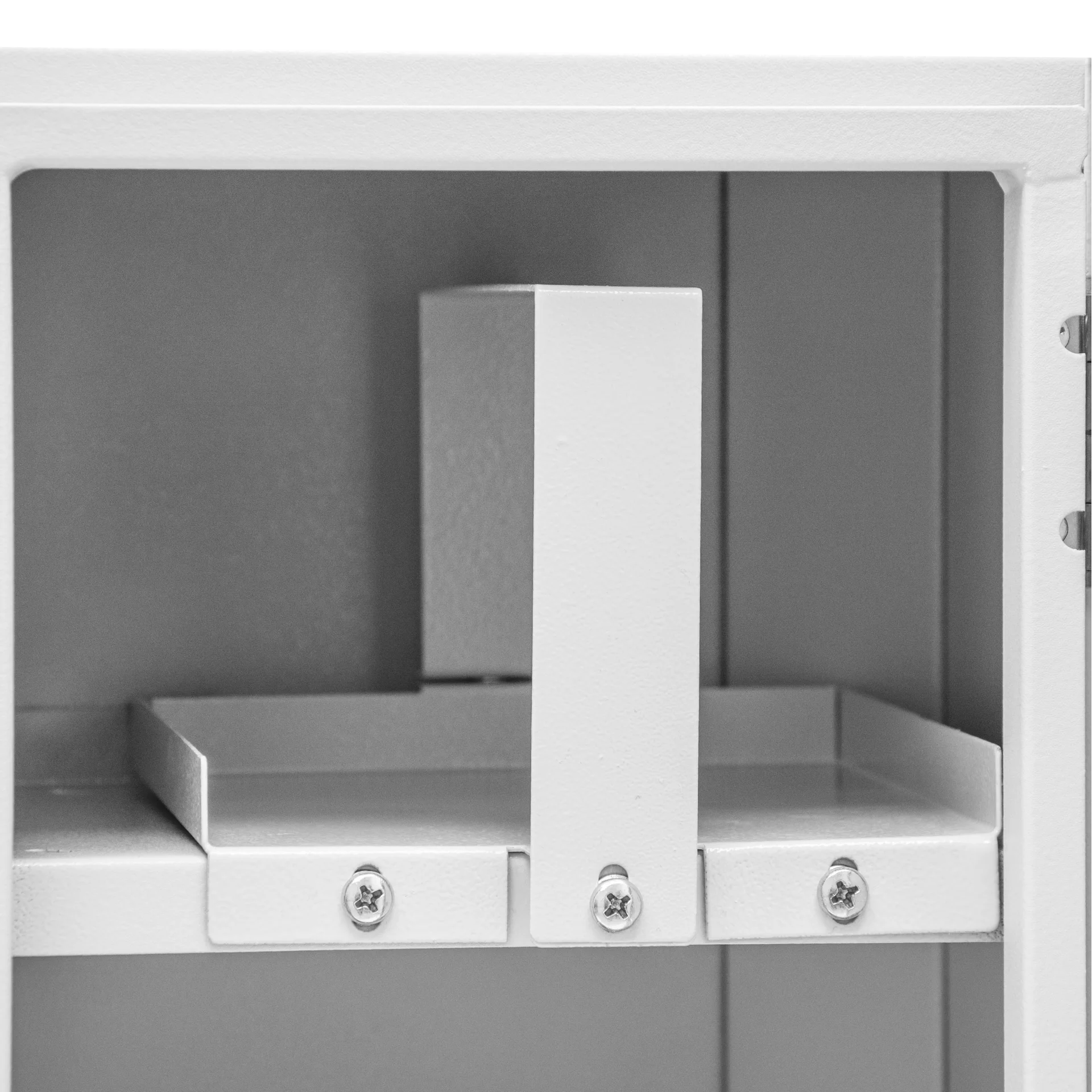 Шкаф уличный серии Real1, 510х240х245, RAL7035, с утеплителем